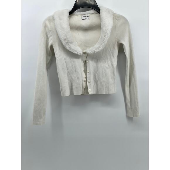 Sunday Best Tops - SUNDAY BEST Women's White Faux-Fur Button-Up Cropped Sweater Top SZ 2XS